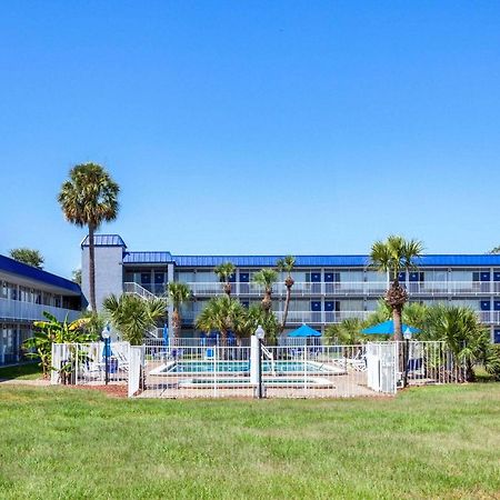 Days Inn By Wyndham Orlando Downtown Екстериор снимка
