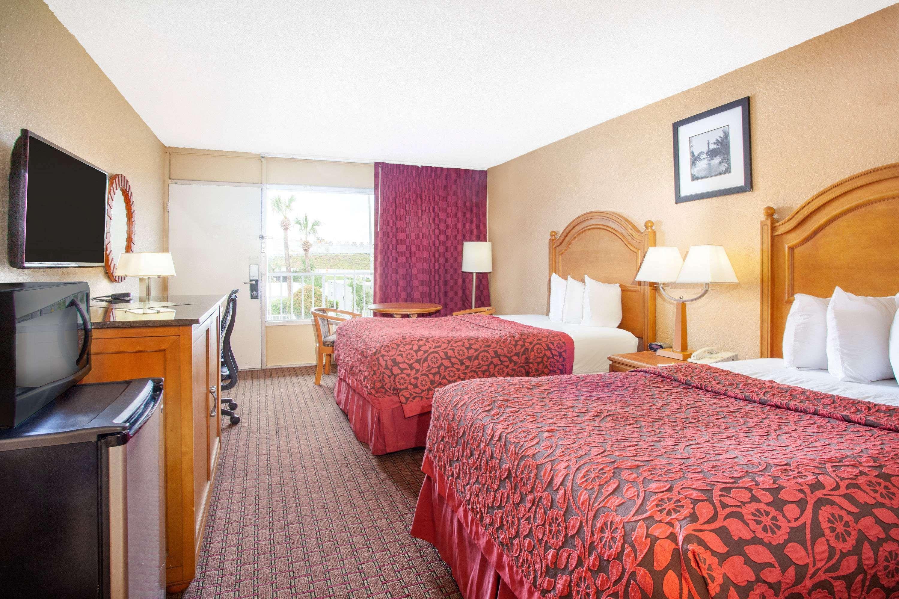 Days Inn By Wyndham Orlando Downtown Екстериор снимка