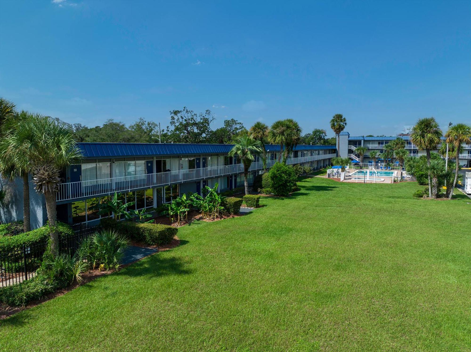 Days Inn By Wyndham Orlando Downtown Екстериор снимка
